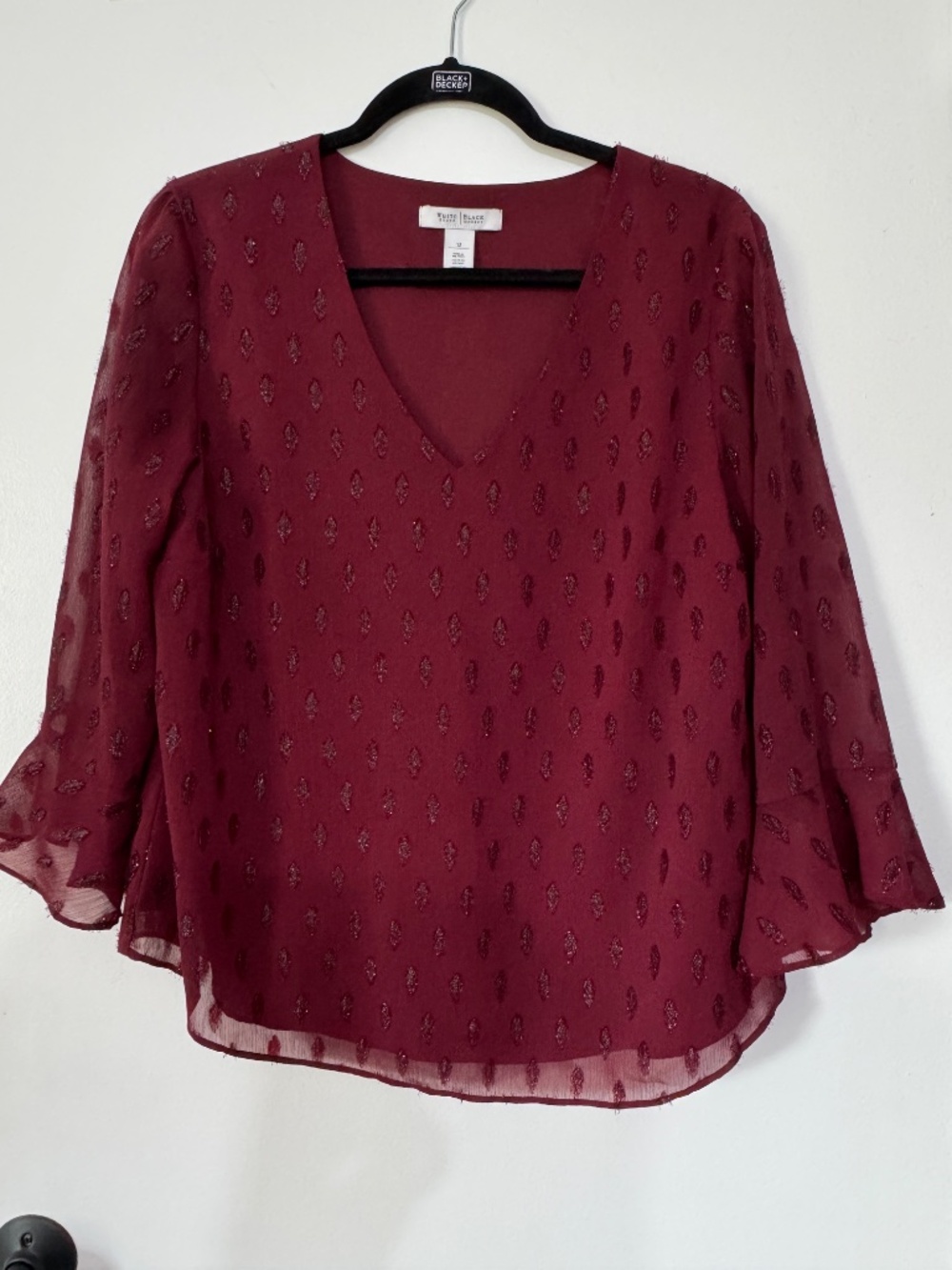 WHITE HOUSE BLACK MARKET Burgundy Business Casual V-neck Chiffon Blouse Size 12